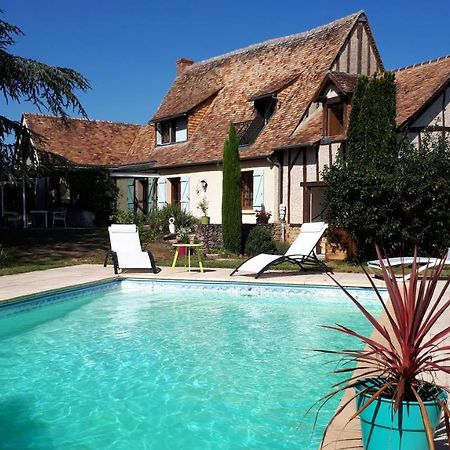 En Pleine Campagne, Proche Du Mans - Chambre D'Hotes Fillé Esterno foto